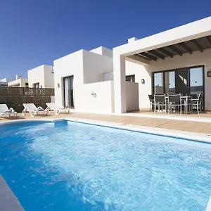 Ereza Buganvillas Villa